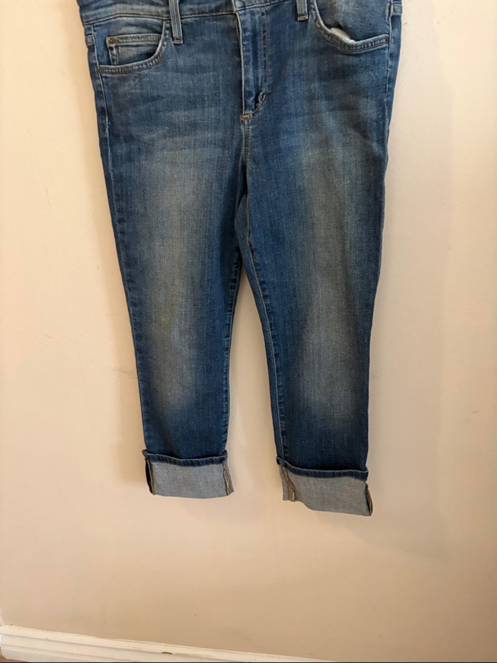 Joe's Jeans Cropped Rolled-Cuff Medium Blue Denim